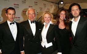 Ralph lauren has his name on a vast array of different brands. La Navigation Net Zebre Lauren Ralph Lauren Wikipedia Buisson Clip Papillon Pliez