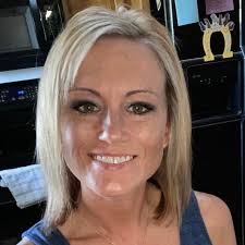 We are excited to announce that Alex Donelson will be joining our team here  at The Color Room Salon. Alex, has been a stylist for over 9 years. She has  had her