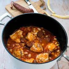 Cocotte De Lotte Cocos De Paimpol Et Chorizo La Cerise Sur Le Maillot Recette Coco De Paimpol Recette Coco De Paimpol Plats Mijotes
