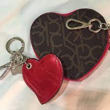 calvin klein coin keychain perfect valentines gift calvin klein bag heart keychain