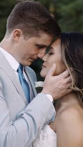 4 years 💕 I look back at all of the memories we’ve created and absolutely  love this beautiful life we’ve built together. Especially being able to see  it now through Everly’s eyes. Happy Anniversary my ...