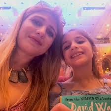 Good morning to all! Serena Dawn is super excited at the beautiful MCC for  David Walliams show with her new signed book by one of her favourite  authors and for such a