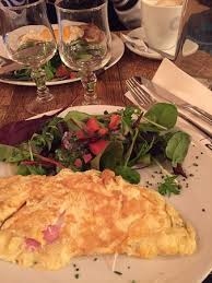 Le Rocher Saint Lazare Paris Quartier De L Europe Restaurant Avis Numero De Telephone Photos Tripadvisor
