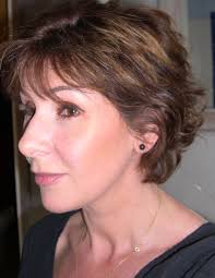 Etsy is a global online marketplace, where people come together to make, sell, buy, and collect unique items. Gweedtests Coiffure Courte Femme 60 Ans Cheveux Fins