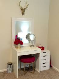 We made a trip to ikea and i think i've made the perfect vanity to fit my needs! Ikea Vanity Bedroom Novocom Top