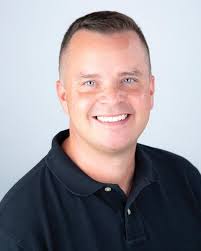 Travis Shrum's Instagram, Twitter & Facebook