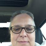 Carolyn Helmuth's Instagram, Twitter & Facebook