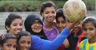 Bu makale kerala'daki bölge hakkındadır. Muslim Woman Ducks Odds To Stay On Soccer Field Fousiya Football Kerala Soccer Field Women