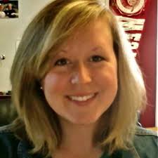 Lindsey Westerfield (@lindswest52)