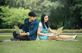 Usahakan jangan lihat kunci jawaban dibawah dulu ya agar bisa melatih kemampuan bahasa inggris dalam otak kamu. Jawaban Soal Bahasa Inggris Kelas 8 Halaman 51