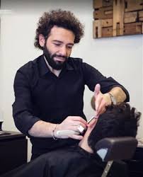 .sushi fusion cuisine yakınlarındaki restoranlar: A Conversation With Dario Caruso Carusoportaromana131 Hair Salon Milanostyle