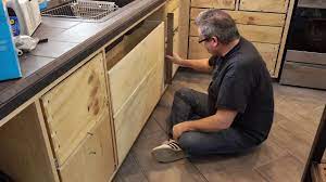 How to repair a kitchen drawer where front came off. Fixing A Poorly Aligned Drawer Drawer Slide Problem Youtube
