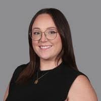 Cara Webster's Instagram, Twitter & Facebook