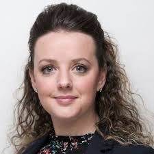 Sandra Munro's Instagram, Twitter & Facebook