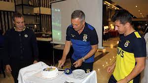 Volkan ballı kimdir, volkan ballı alex transferi, volkan ballı uche transferi. Idari Menajerimiz Volkan Balli Nin Dogum Gunu Kutlandi Fenerbahce Spor Kulubu