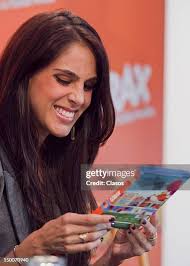 174 Sandra Ortiz Stock Photos, High-Res Pictures, and Images