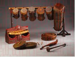 Indonesia adalah negara yang terkenal akan keaneka ragaman budayanya, salah satunya adalah alat musik tradisional. Mengenal 7 Budaya Unik Dari Kota Medan