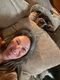 Love ❤️ love 💗 love 💕 my Velcro baby 🤎 🐾 🤍