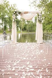 The Estate At Cherokee Dock Wedding Venue Nashville Tn Nashville Wedding Dock Wedding Ceremony L Outdoor Wedding Venues Lakefront Weddings Dock Wedding