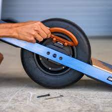 Introduced in 2018, the onewheel xr is the third generation in the onewheel lineup. Xr Maghandle Mount Onewheel Future Motion
