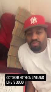 HAPPY HALLOWEEN EVE MY FAVORITE HOLIDAY