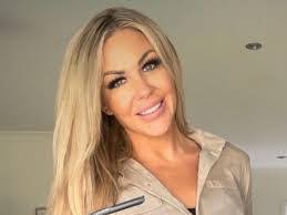 Georgina Austin's Instagram, Twitter & Facebook