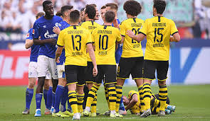 Ab den achtziger jahren wurde es emotionaler wahrgenommen als vorher. Fc Schalke 04 S04 Gegen Borussia Dortmund Bvb Bundesliga Heute Im Live Ticker Zum Nachlesen