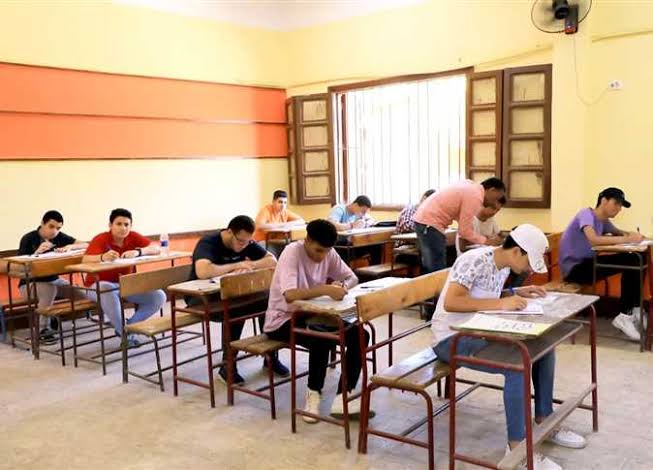 مع انطلاق ماراثون الثانوية العامة.. «المعادلة» تجبر أبناء مصر بالخارج على الهروب إلى «جامعات أوروبا» | المصري اليوم