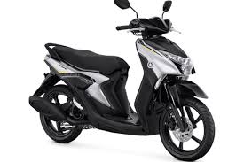 Oli motor pada motor matic ini memang mempunyai peranan penting. Yamaha Hadirkan Skutik Terbaru Gear 125 Harga Mulai Rp 16 Jutaan