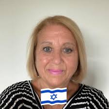 CAMPBELL, Sally c/o 1985 : February 23, 2004 Susan Harty to Fallen Bruins ·  My sister, Sally Campbell, passed away from breast cancer at the young age  of 36. Thank you for