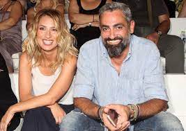 Αυτή είναι η πιο ρομαντική φώτο τους πριν γίνουν γονείς! Se Kakh Psyxologikh Katastash H Maria Hliakh Xwrise Meta Apo 1 5 Xrono Sxeshs Video Mononews
