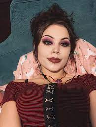 Vertical Labret Piercings Lip Piercing Alternative Vertical Labret Piercing Face Piercings Labret Piercing