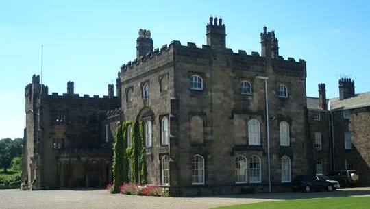 The Eyre Guide : Examining Thornfield Hall