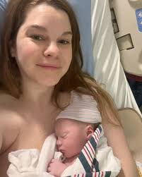 Heather Borg Gucinski (@borghj) • Threads, Say more