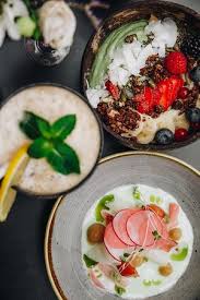 This smoked salmon breakfast bowl recipe is gluten, dairy and sugar free. Smoothie Bowl And Smoked Salmon In Estragon Sauce Picture Of Cafe Elektric Prague Tripadvisor