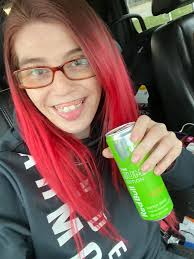 Honey Crisp, Strawberry Kiwi, and Watermelon flavors