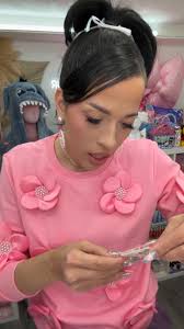 Feliz y bendecido SÁBADO mis amores 💖 hoy continuación del live de ayer  🌹hoy cerramos bolsa !! , Chicas nuevas 📍, Leer ••, Chicas nueva favor de  pagar su primer artículo e enviar comprobante de pago ...