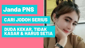 Atau cari wanita janda yang sudah mempunyai pengalaman bagaimana cara membina rumah tangga ? Ms9igvw5f47s M