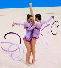 Grazie alla loro crescente popolarità, i giochi olimpici erano diventati nel corso degli anni una cassa di risonanza per questioni che trascendevano lo sport. Olimpiadi 2012 La Squadra Italiana Di Ginnastica Ritmica Ginnastica Ritmica Ginnastica Ginnastica Acrobatica