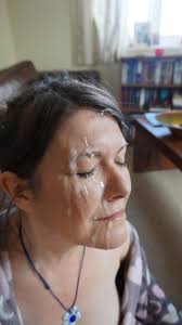 Girls hate cum - 32 pics