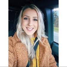 Erin Bauer's Instagram, Twitter & Facebook