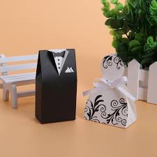 Finding the perfect wedding gift for the bride takes time. 50 100pcs Wedding Candy Box Gifts Bride And Groom Dresses Favor Box Wedding Bonbonniere Diy Party Supplies Bride And Groom Gift Favorgift Favor Box Aliexpress