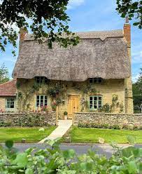 Country Living Uk S Instagram Profile Post Home Is Where The Heart Is And We Ve Never Been Remi Thatched Cottage Country Living Uk English Country Cottages