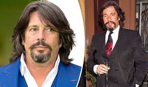The show was repeated on tv3 ireland on saturday evening. Laurence Llewelyn Bowen Sparks Backlash With Shock Claims Term England Is Racist Celebrity News Showbiz Tv Express Co Uk