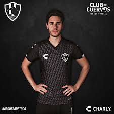 Il suo nome ufficiale attuale è los cuervos negros salvajes del nuevo toledo football club. Charly Futbol En Twitter Luce El Jersey Oficial De Club De Cuervos Como El Gran Axel Carmenara Y Se Parte De La Pestenegra Disponible En Nuestras Tiendas Charly Y En Https T Co Gzdzuoeo2q