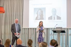 نتیجه جستجوی لغت [moderator] در گوگل