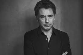 Er vertrat frankreich beim 4. Jean Michel Jarre Snapshots From EÅn Box Set Haiangriff