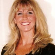 Sharon Elmore's Instagram, Twitter & Facebook