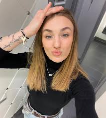 Ａｒｉａｎｅ Ｊａｃｑｕｅｓ