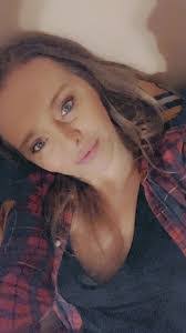 Ashley Kuntz's Instagram, Twitter & Facebook